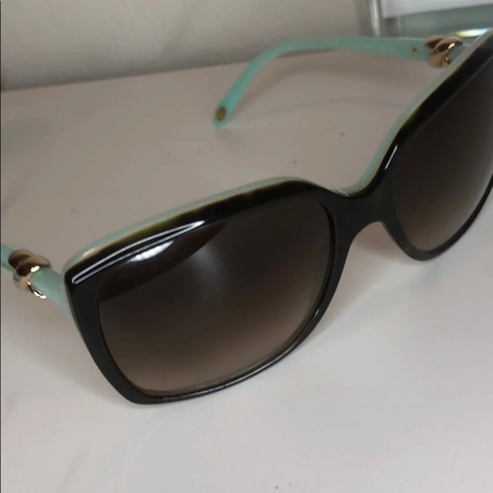 Tiffany & Co. Eyeglass Case in Signature Tiffany Blue
